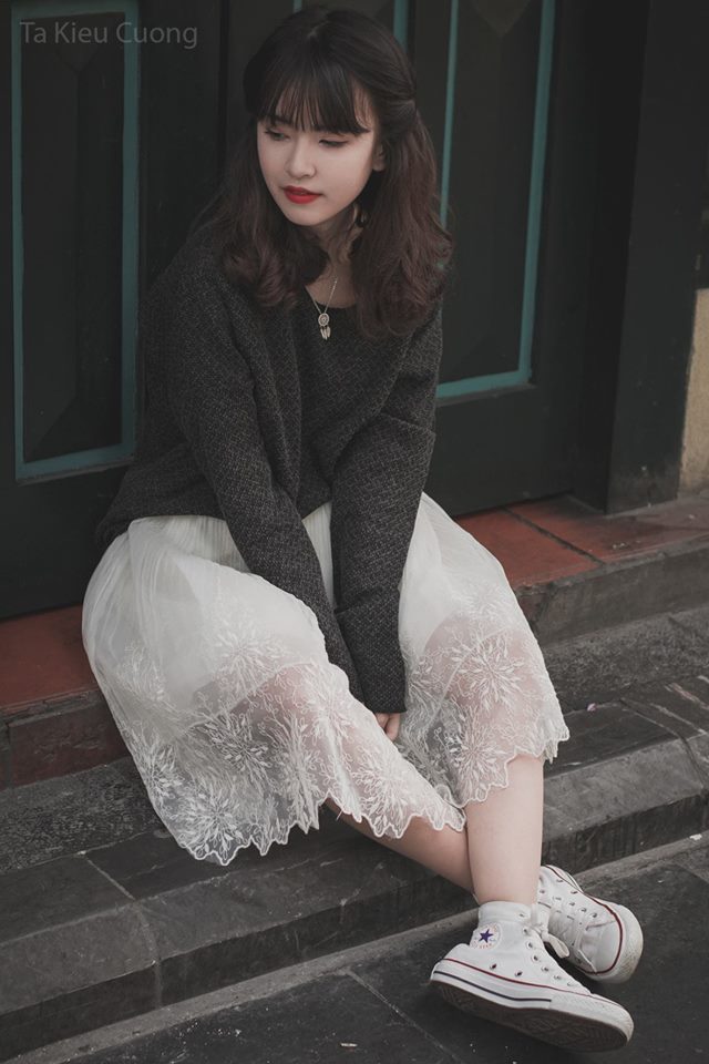 假面女